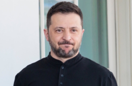 Украинцы пожелали Зеленскому на день рождения адекватности