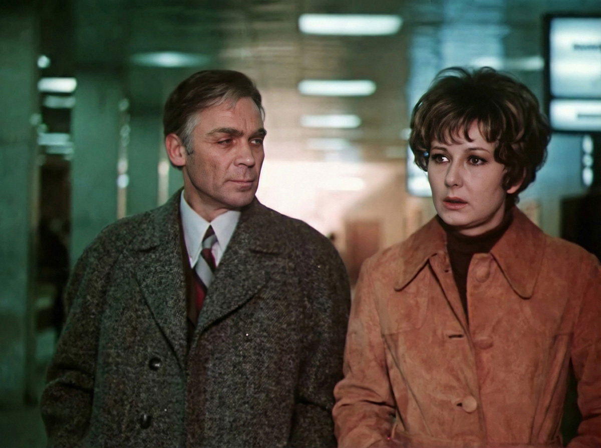 В.Заманский с Т. Лавровой в фильме «Вылет задерживается»