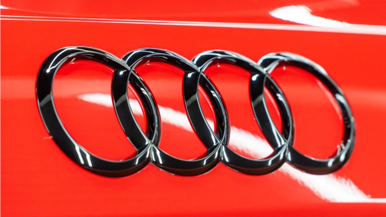 Audi готовится к дебюту новой RS5: модель лишилась кузова купе и стала гибридом