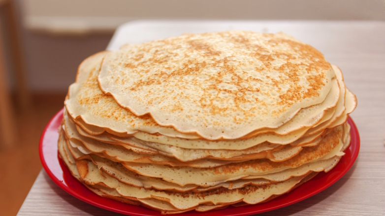 Ажурные блины "Три стакана", которые всегда получаются: всего один лайфхак – и они будут таять во рту