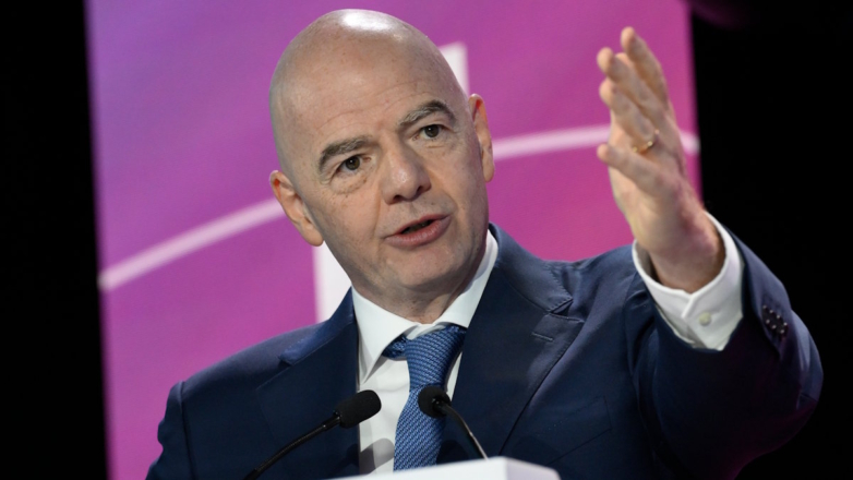 Глава ФИФА назвал необходимым снятие санкций против российского футбола