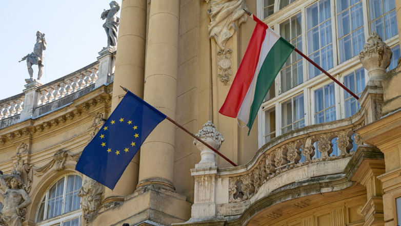ЕС перестал приглашать Венгрию на закрытые встречи