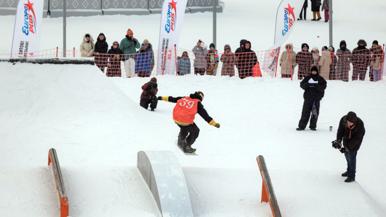 Скольжение в минус 20°C: в Перми прошел масштабный фестиваль зимнего спорта