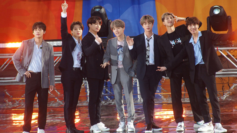 Свадьбы в Сеуле отменяются: как BTS своим возвращением испортили людям праздник