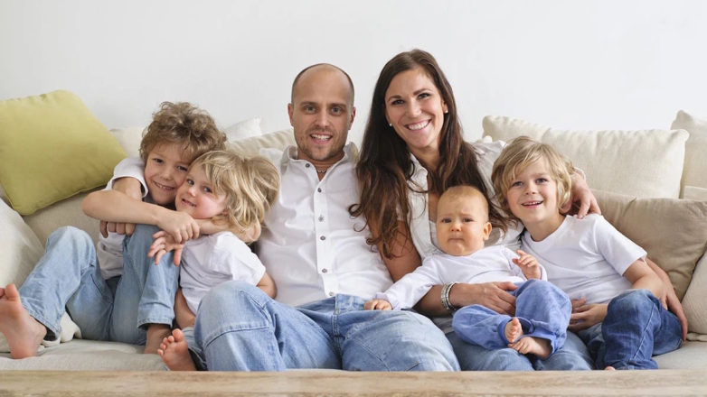 Правила выплаты пособий многодетным семьям смягчат: правительство подготовило поправки