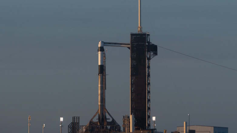 Запуск миссии Crew-12 к МКС с космонавтом Роскосмоса вновь перенесен из-за погоды