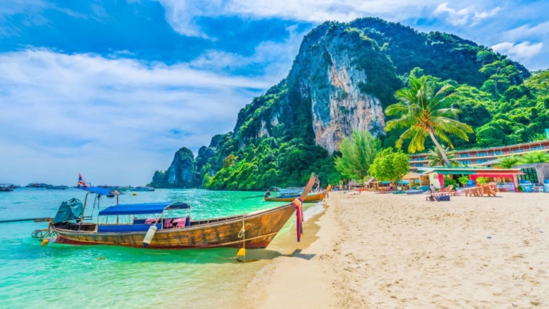 Власти Таиланда хотят сократить сроки безвизового въезда – это коснется и россиян