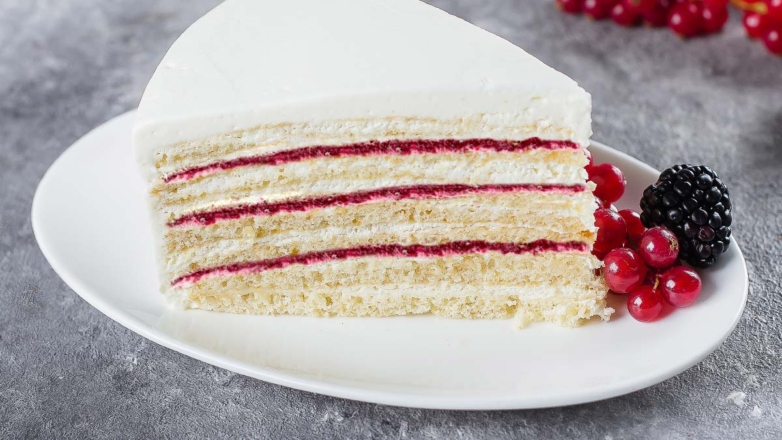 Готовлю торт "Молочная девочка" чуть больше чем за 30 минут: все говорят, что он невероятно вкусный