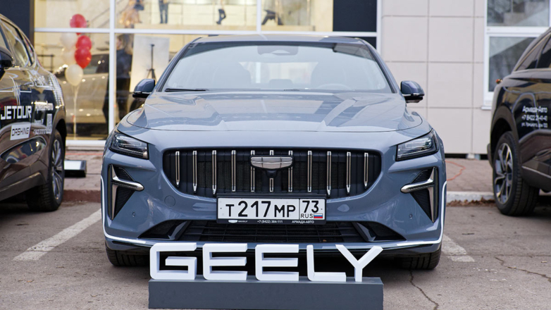 Geely Preface в новой версии потерял мощность при старте продаж в России
