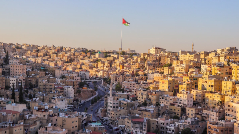 СМИ: Иордания открыла небо для гражданских рейсов