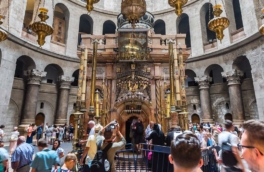 Храм Гроба Господня оказался в центре международного скандала в преддверии Пасхи