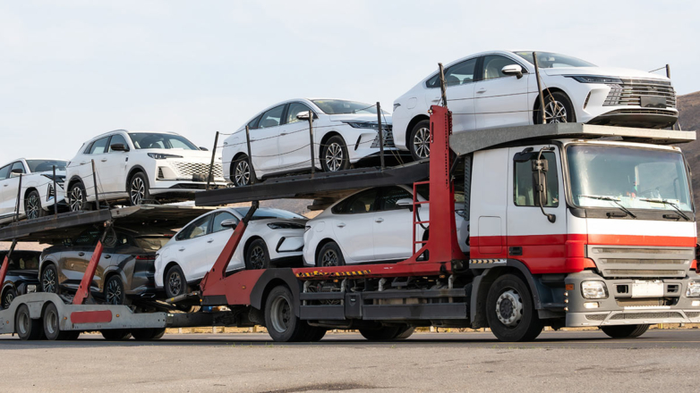 Что произошло с импортом автомобилей за зиму?