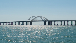 Четыре поезда "Таврия" задержались в пути из-за закрытия Крымского моста