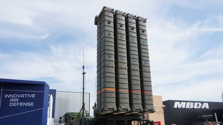 Во Франции осудили решение Макрона передать Киеву новую систему ПРО SAMP/T