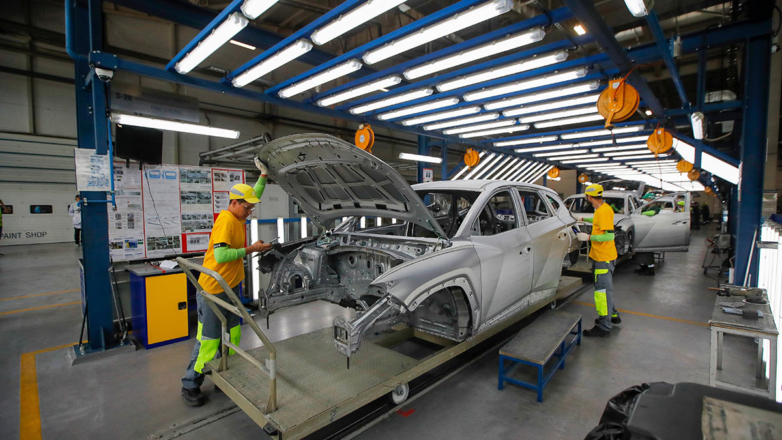 Казахстан удвоит утильсбор для автомобилей из России и Белоруссии