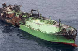 Подробности атаки на газовоз "Арктик Метагаз" раскрыл СКР