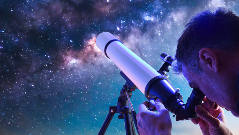 Главные звездопады весны – 2026: когда и где смотреть на потоки Лириды и Эта-Аквариды