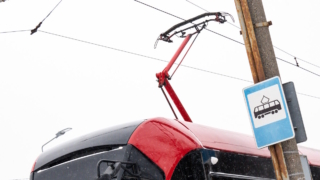 Износостойкие композиты для токоприемников транспорта разработали сибирские ученые