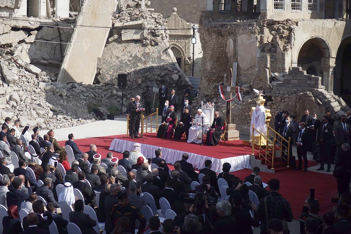 Папа Франциск в Мосуле.