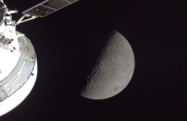 Облет Луны завершен: корабль Orion лег на обратный курс к Земле