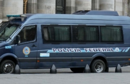 Экс-сотрудника РЖД депортировали из Аргентины за подделку документов