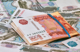 Долги россиян по кредитам впервые достигли 45 трлн руб.