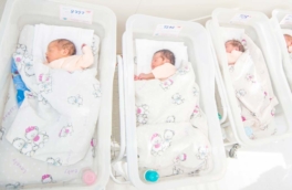 Первая в истории России однояйцевая четверня родилась в Петербурге