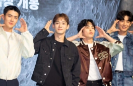 K-pop-группа EXO отправилась в первый за 6 лет тур: четверо из 9 участников выбыло