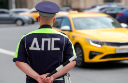 Водителей предупредили об ограничениях движения в 3 округах Москвы