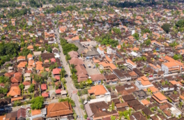 Власти Бали ликвидировали "русские" и "украинские" деревни