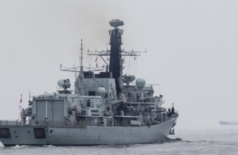 Бессилие в Ла-Манше: почему британский флот не рискнул остановить российские танкеры