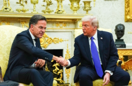 Выход США из НАТО Трамп намерен обсудить с Рютте