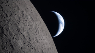 NASA показало обратную сторону Луны: кадр с "Ориона"