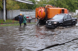 Дороги в Подмосковье подтопило в Луховицах и Белоомуте