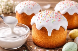 Помадка для пасхальных куличей без яиц: гладкая, белоснежная и не липнет