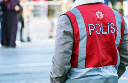 При нападении на израильское консульство в Стамбуле ранения получили двое полицейских