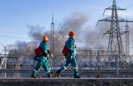 Девять человек пропали после пожара на "Нижнекамскнефтехиме"