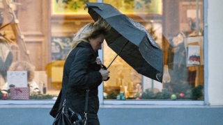 В Москве и Подмосковье объявлен "желтый" уровень из‑за снегопада