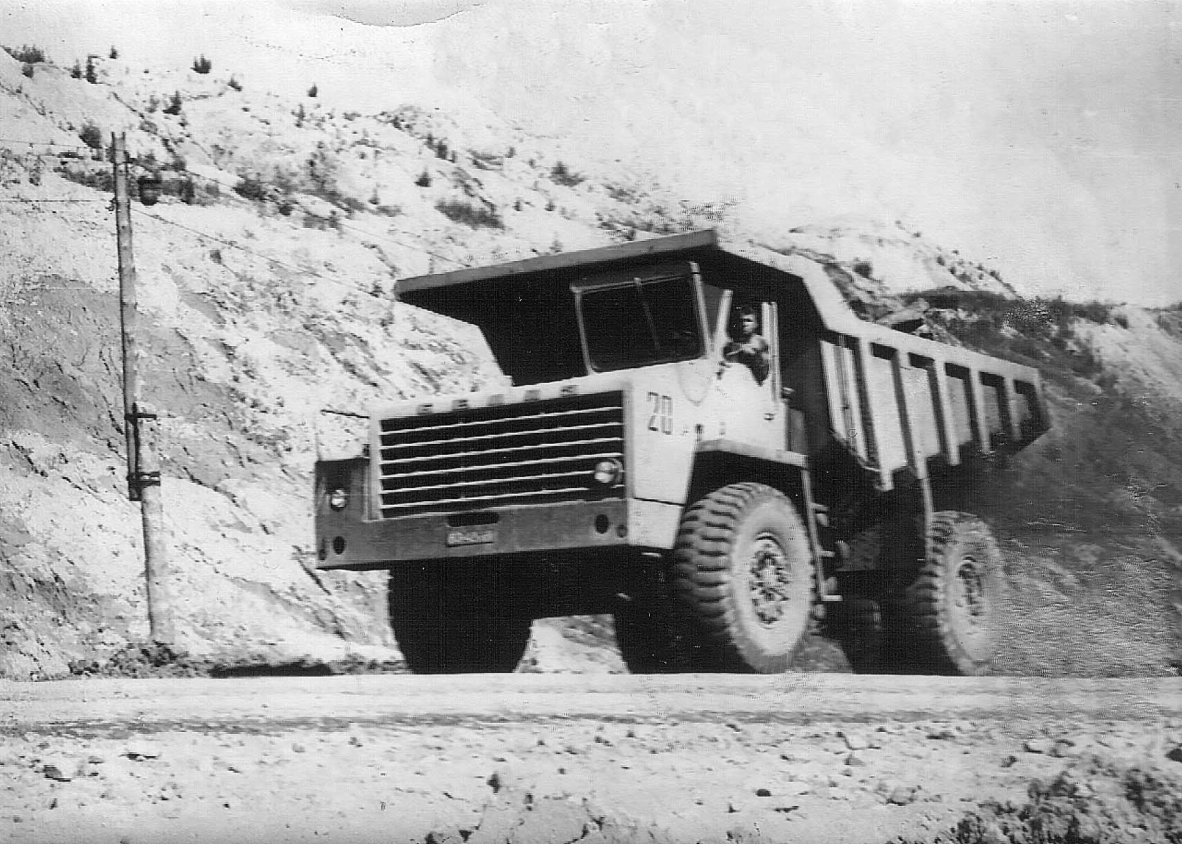 18 марта 1966 года первый в Кузбассе самосвал БЕЛАЗ начал работу на Кедровском разрезе УК «Кузбассразрезуголь»