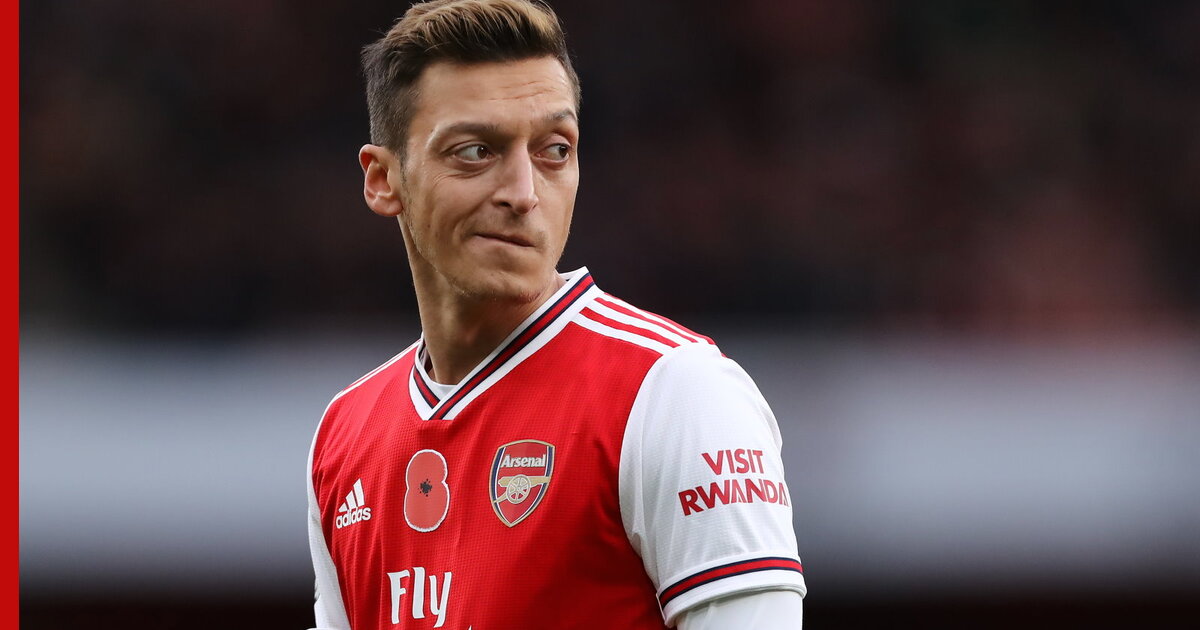 Ozil на стадионе