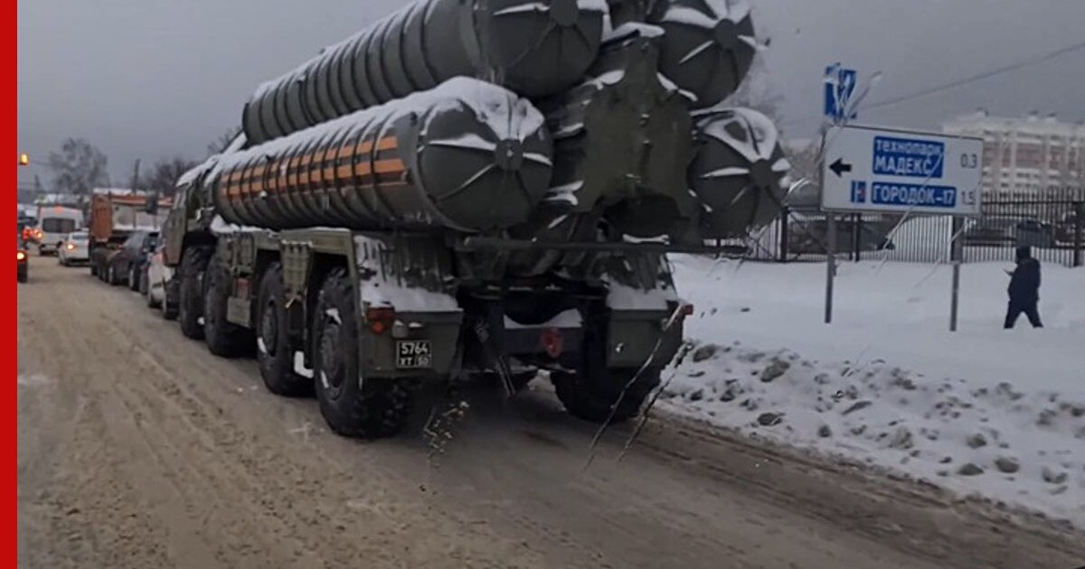 С 400 попала в массовое дтп