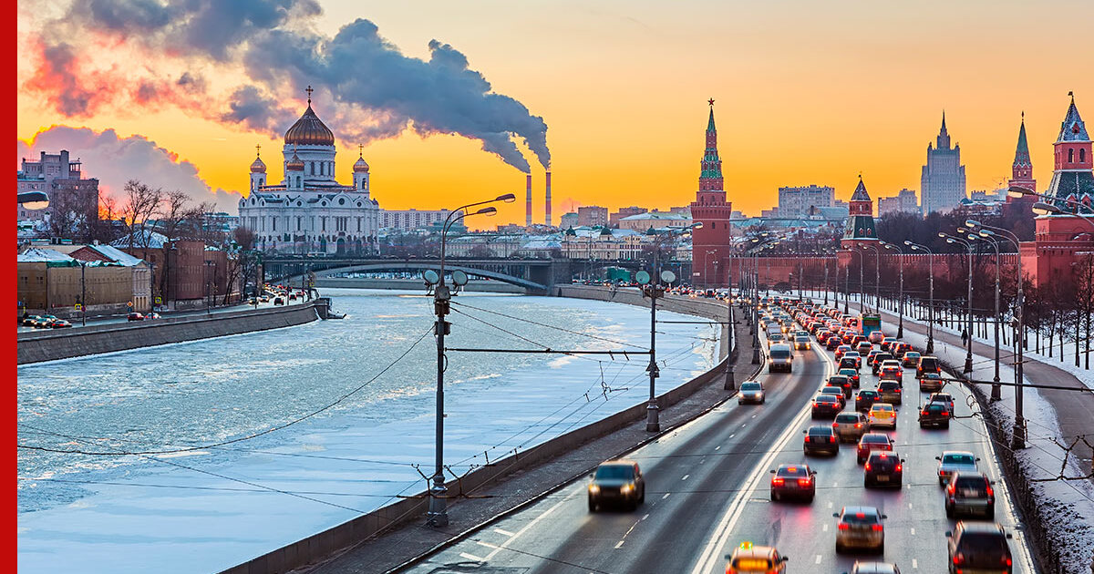 Солнечный зимний день в москве