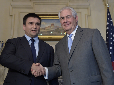 Три года ждут, на четвертый отказывают